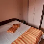 Guest House Sveti Vlas Apartament *